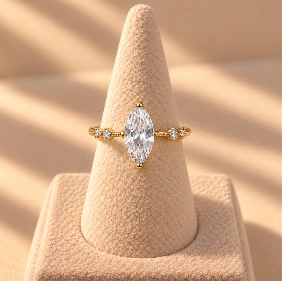 Marquise ring — Hind Kroussa Paris, photograph 3