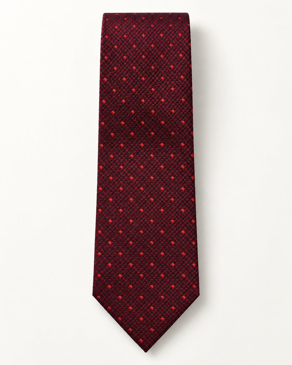 Cravate Richelieu à plat : fond rouge grenat et noir à micro-motifs géométriques et pois rouge vif.