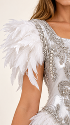 Robe Hécate, blanche — détail des finitions
